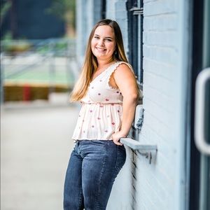 Meet your Posher, Mackenzie